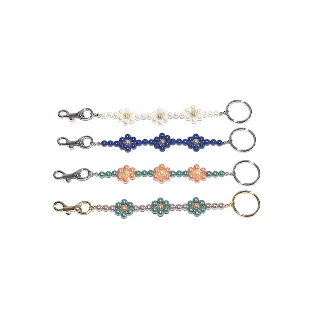 Six Pearl Daisy Bracelet